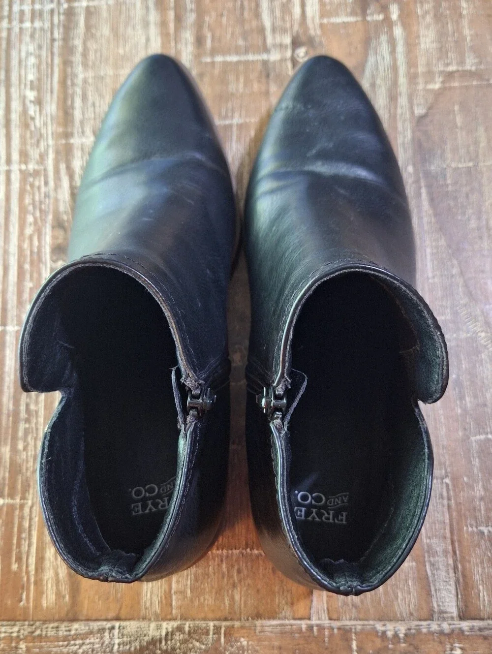 FRYE & Co Womens 8.5 B Black Zip Up Bootie‎ Black.